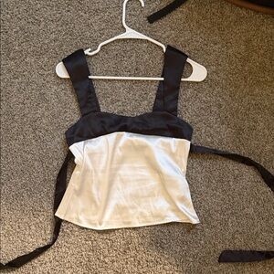 Hollister Black and White Blouse